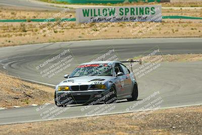 media/May-31-2025-CalClub SCCA (Sat) [[2c1a04e1ee]]/Qualifying/Group 2/Turn 4/